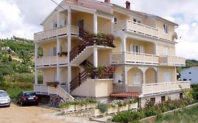 Apartments Beg